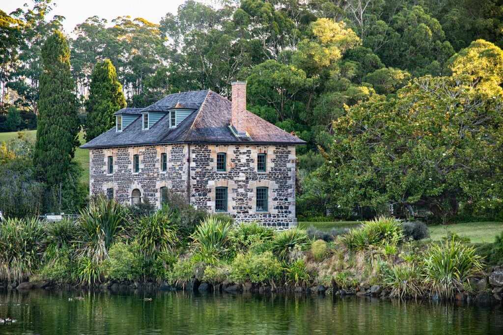 oldest surviving stone building, new zealand, building-7708982.jpg